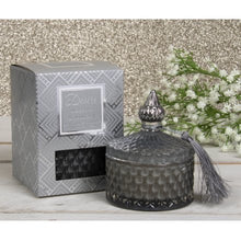 Load image into Gallery viewer, Desire Magnolia &amp; Mulberry Soy Candle
